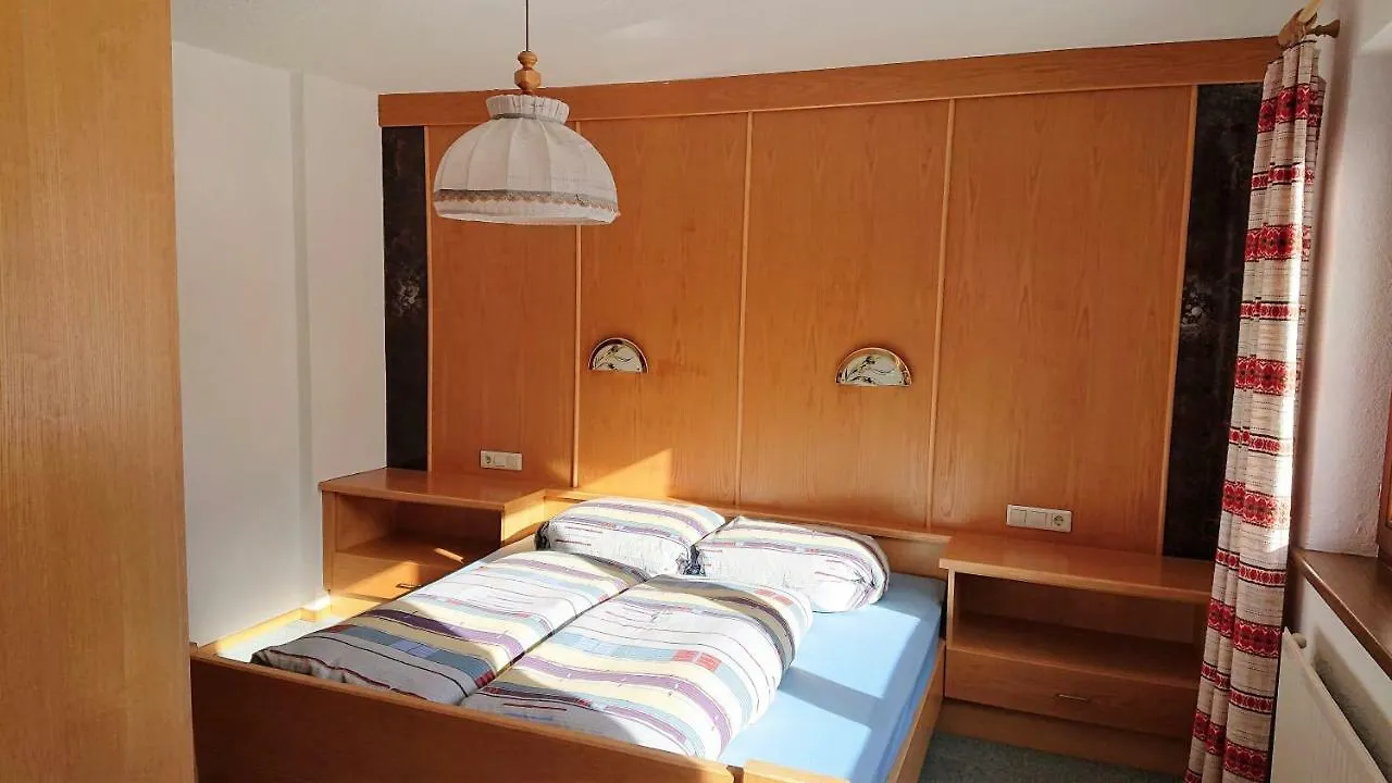 Ferienhaus Soldenアパートメント 0*, ゼルデン